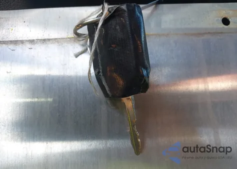 2013 Ford F-150 Xl z USA, uszkodzony, nr VIN 1FTMF1CM9DFB20984